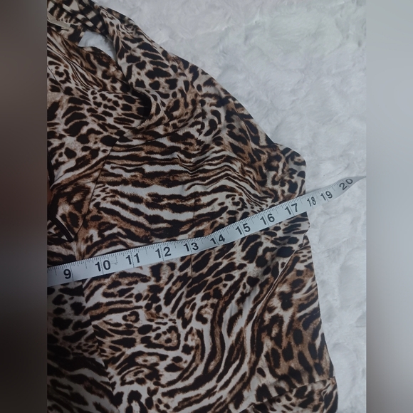 Michael Kors Animal Print Jumpsuit wide leg - Picture 7 of 9